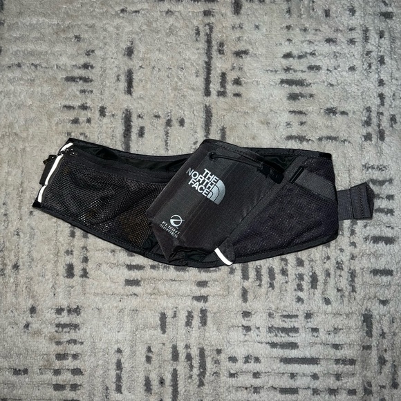 The North Face Flight Series Hydration Pack - Grey - Picture 4 of 5